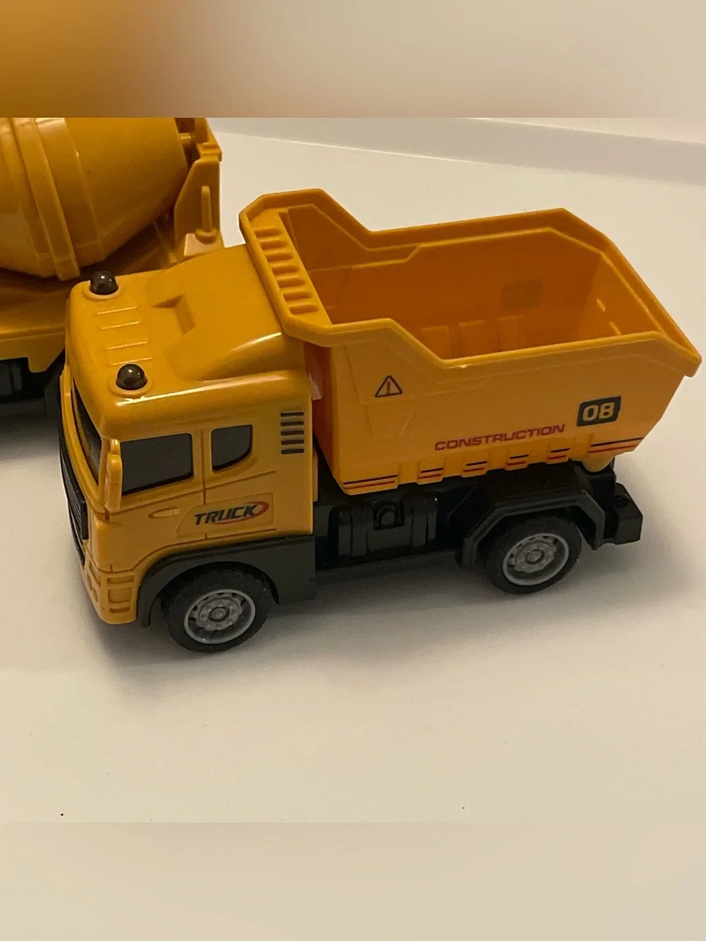 N/A durable yellow